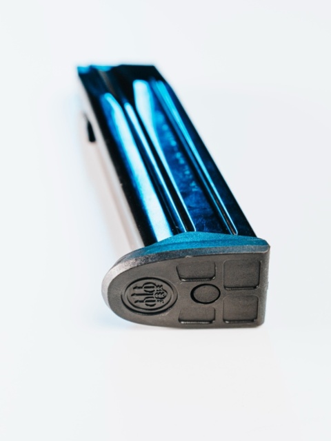 MAGAZYNEK DO BERETTY APX / APX A1 KAL. 9 PARA, 17NB NR KAT: C8B153