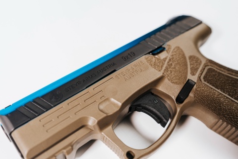 STEYR ARMS C9-A2 MF, KAL 9X19 PARA (78.325.2H0) TRYT, RAL 7013